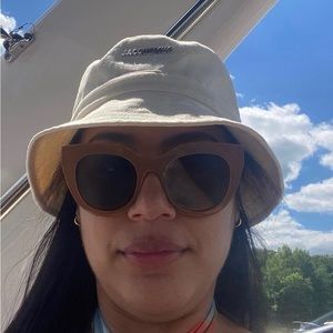 JACQUEMUS off white le bob gadjo bucket hat